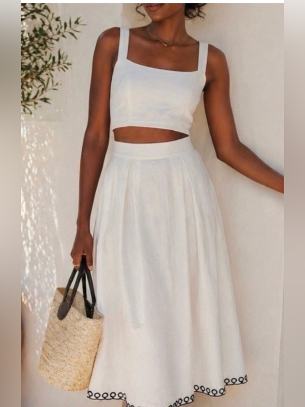 French Connection crisp summer white navy embroidered hem skirt Sz XL summer